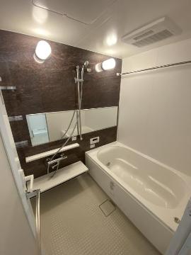 バス・シャワールーム　バス