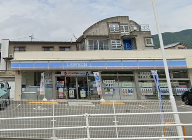 コンビニ　ローソン黒髪店（コンビニ）まで359m