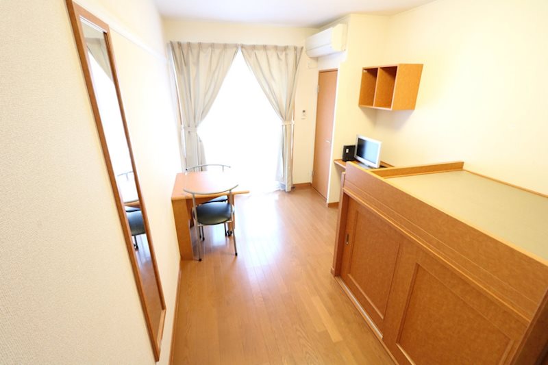 居室・リビング　※別のお部屋の写真です