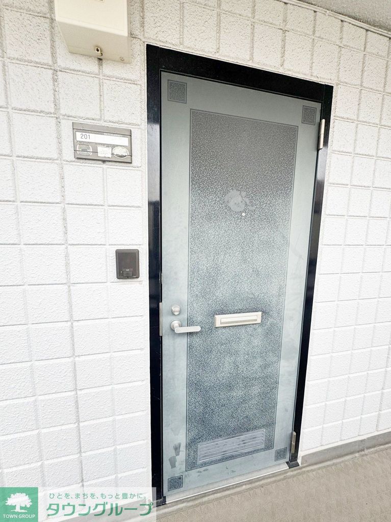 玄関　キッチン