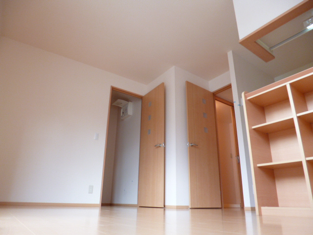 その他部屋・スペース　広々としたリビングです