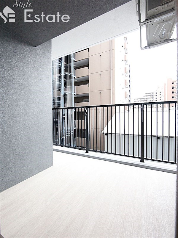 バルコニー　バルコニー