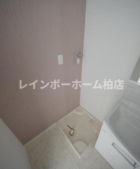 その他設備　室内洗濯機置場です