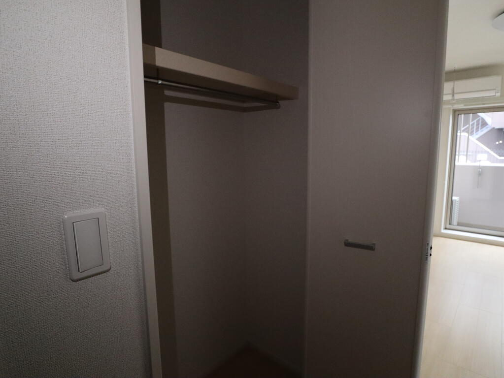 収納　クローゼット