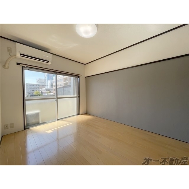 建物外観　洋室