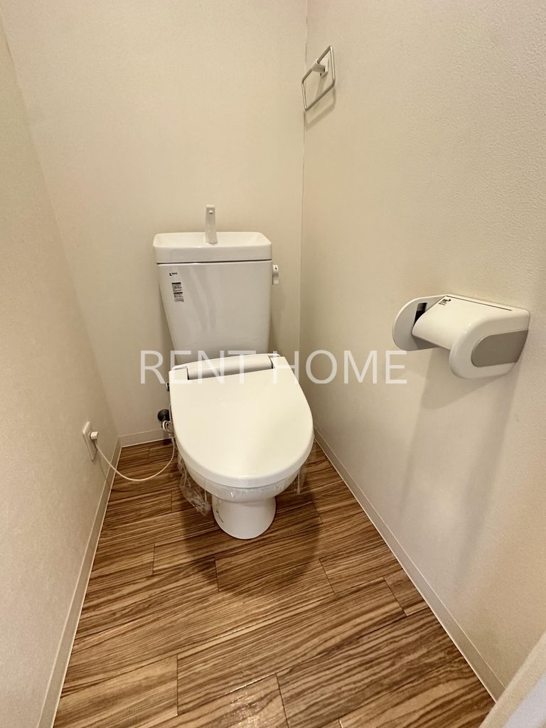 トイレ　清潔感のあるトイレです。