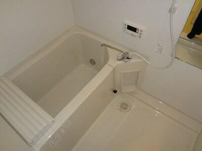 バス・シャワールーム　日々の疲れを癒すお風呂付です
