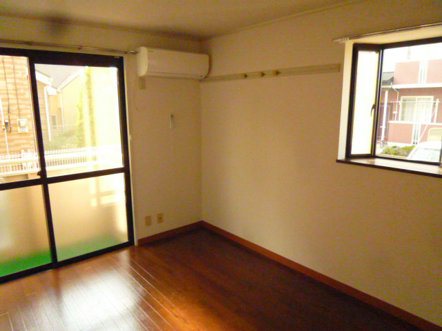 居室・リビング　日当りの良い素敵な洋室☆