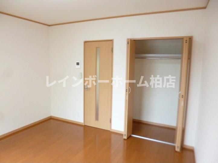 居室・リビング　使いやすい居間です