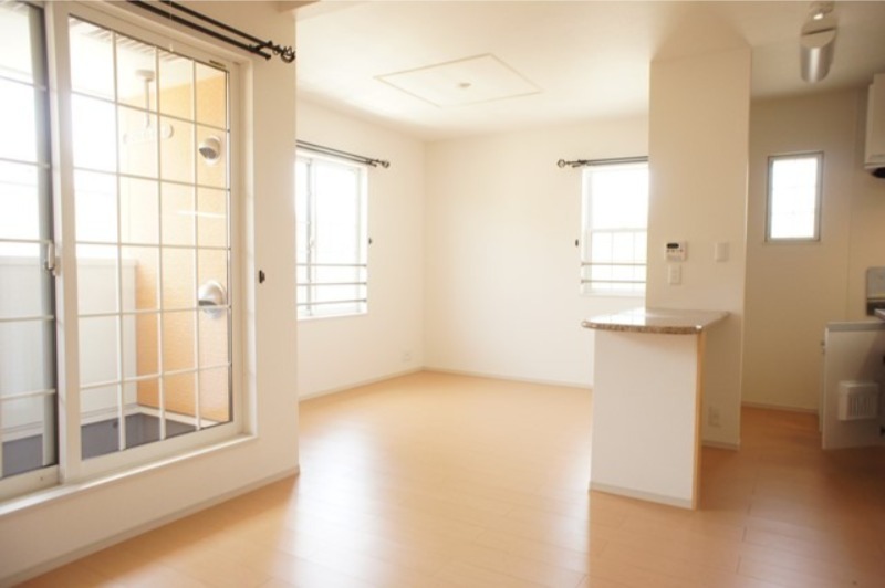 居室・リビング　図面と現状に相違がある場合には現状を優先