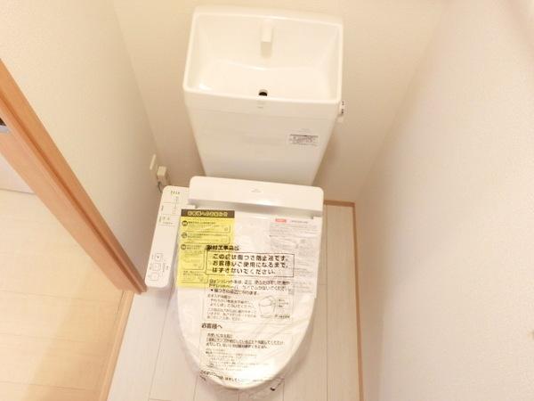 トイレ　ウォシュレット！