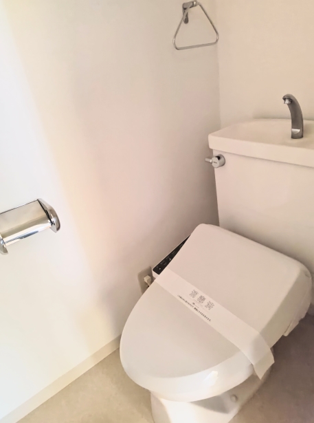 トイレ　※別部屋参考写真☆洋式トイレ☆