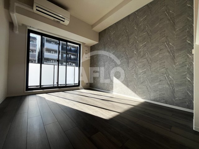 居室・リビング　コンフォリア・リヴ博労町一丁目Q　リビング