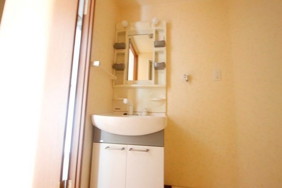 洗面設備　※別部屋の写真です