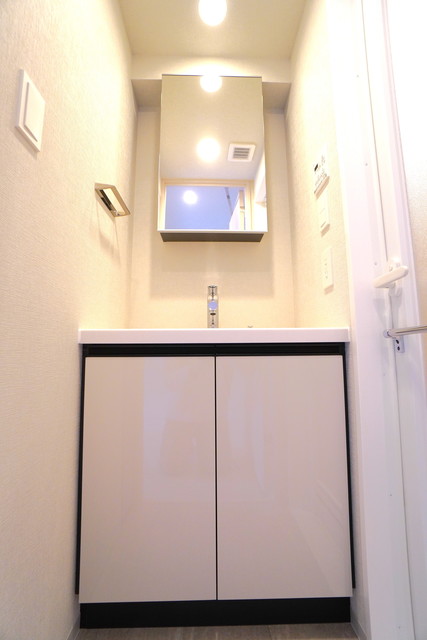 洗面設備　※写真は同タイプ住戸です。