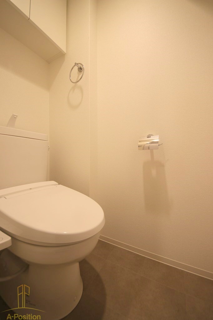 トイレ　セレニテ堺筋本町リアン