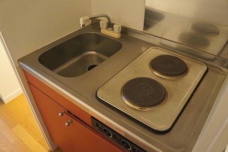 キッチン　設備・仕様は号室により異なる為、現況を優先致します。