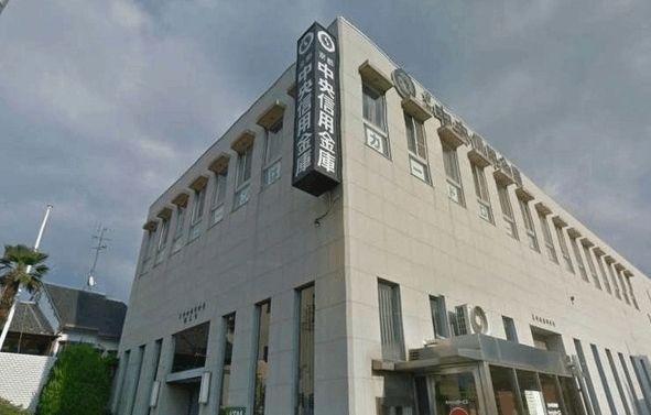 銀行　京都中央信用金庫　桂支店（銀行）まで220m