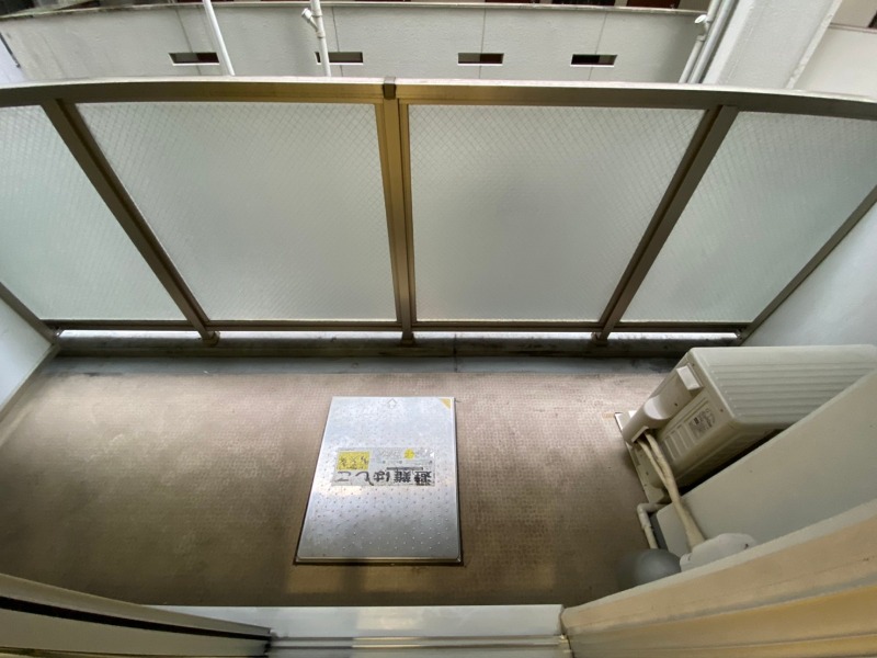 バルコニー　※別部屋の参考写真です。