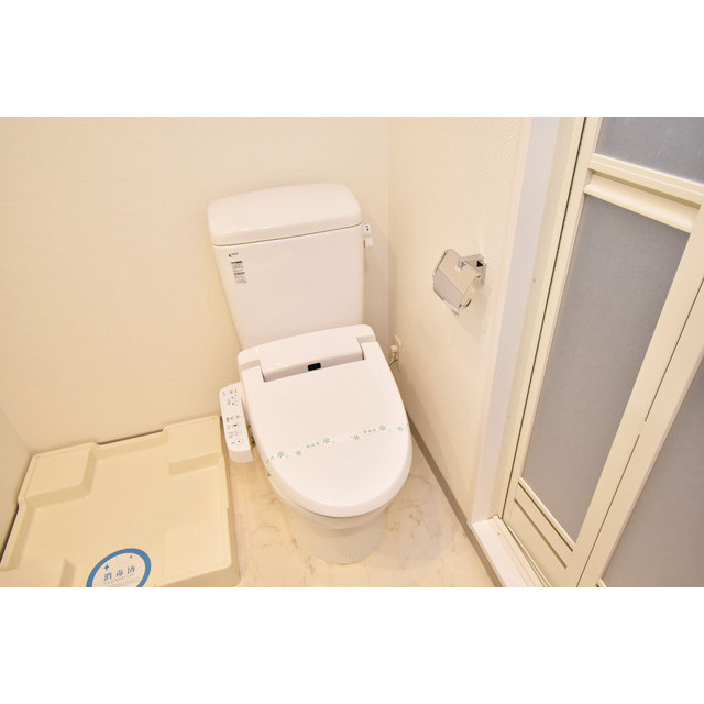 トイレ　シンプルで使いやすいトイレです