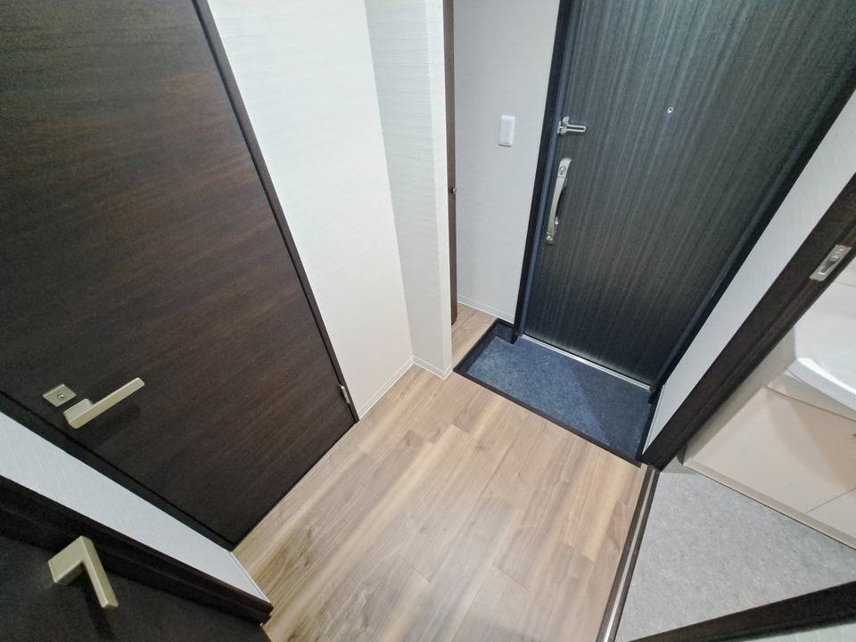 エントランス　エレベーター