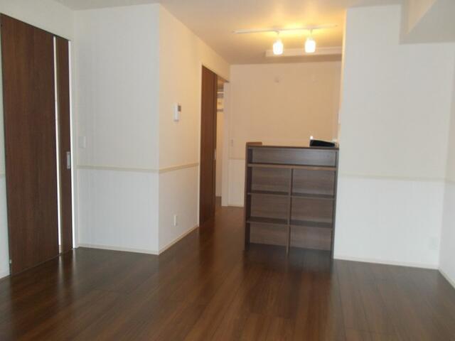 居室・リビング　?