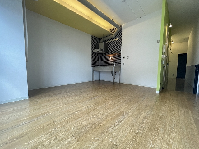 居室・リビング　※別部屋参考写真です