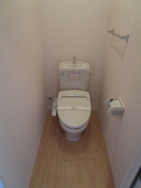 トイレ　温水洗浄暖房便座♪