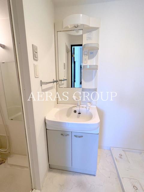 洗面設備　同仕様