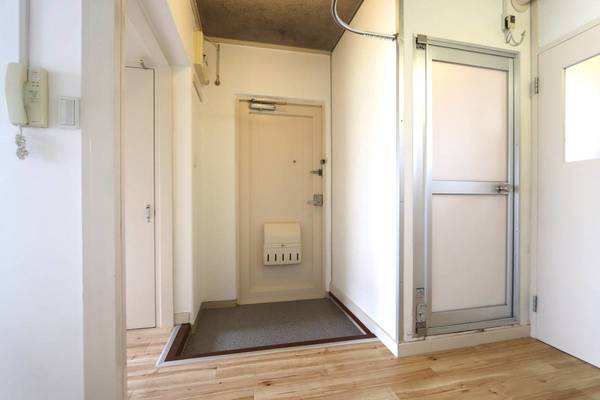 玄関　ビレッジハウスの同一物件・同一タイプの間取りの写真です