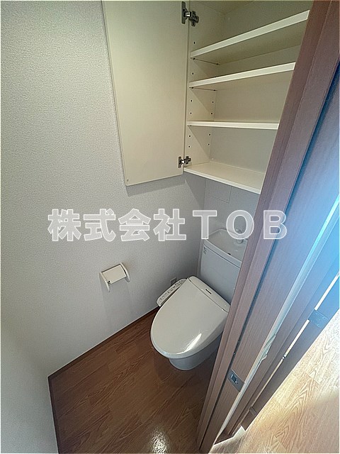 トイレ　※クリーニング中の撮影※