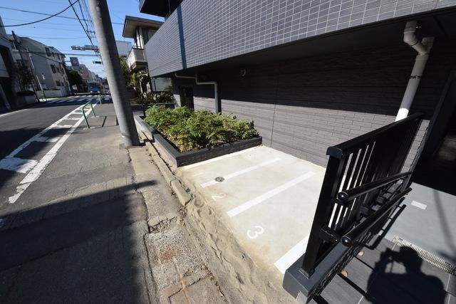 駐車場　★駐輪所★