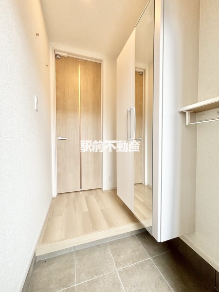 玄関　別部屋流用