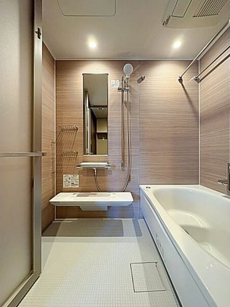 バス・シャワールーム