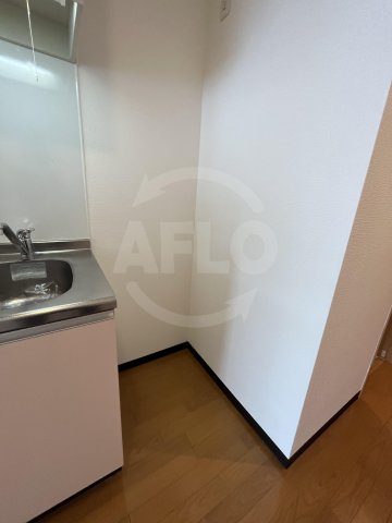 キッチン　エグゼ大阪BAY　冷蔵庫置き場