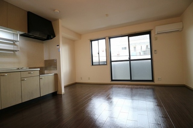 居室・リビング　ＬＤＫ　１２帖