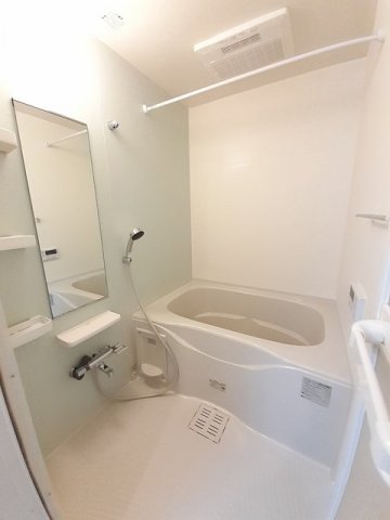 バス・シャワールーム　日々の暮らしに欠かせないお風呂です