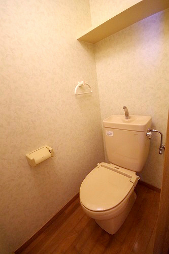 トイレ　トイレ