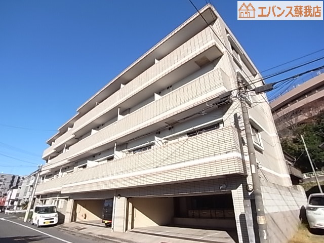 建物外観　落ち着いた雰囲気の外観です