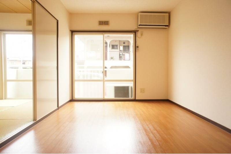 居室・リビング　図面と現状に相違がある場合には現状を優先