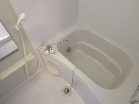 バス・シャワールーム　バス