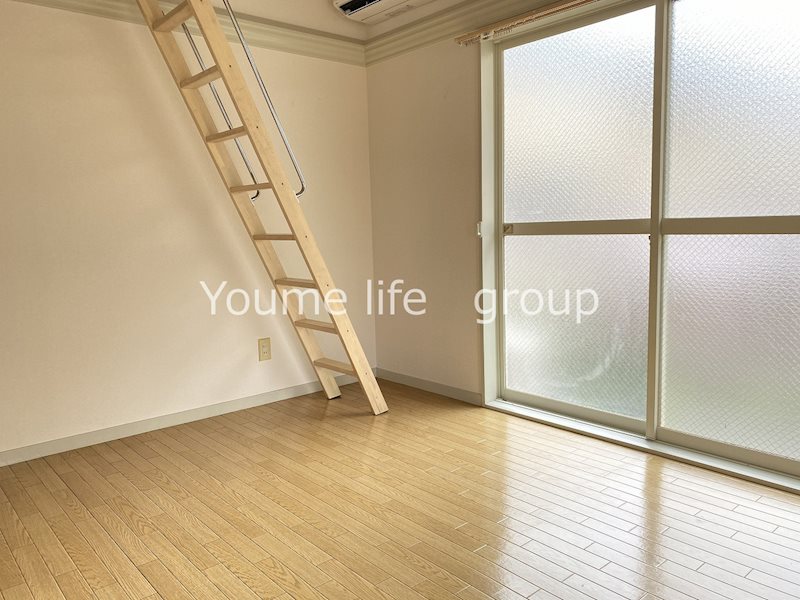 居室・リビング　別室参照。