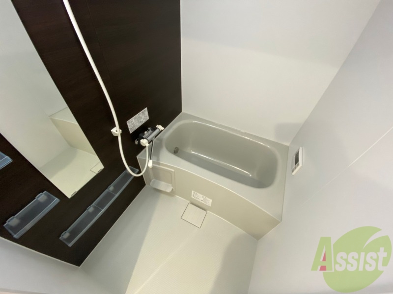 バス・シャワールーム　お風呂です。ゆっくりお風呂につかるのも体に良いですね～