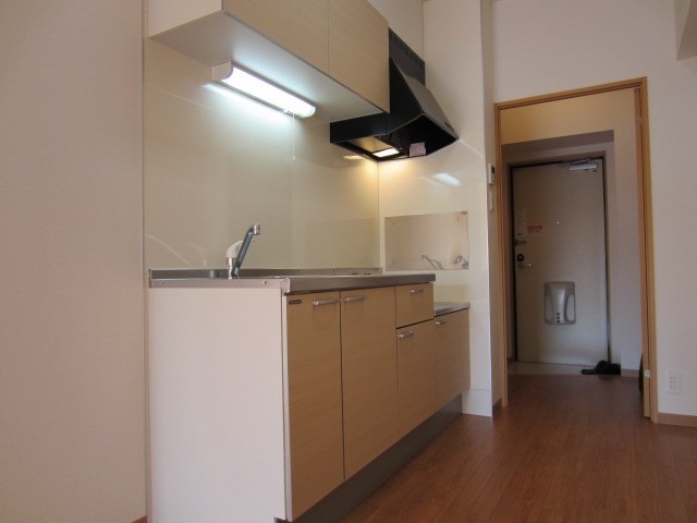 キッチン　実際のお部屋と異なる場合がございます