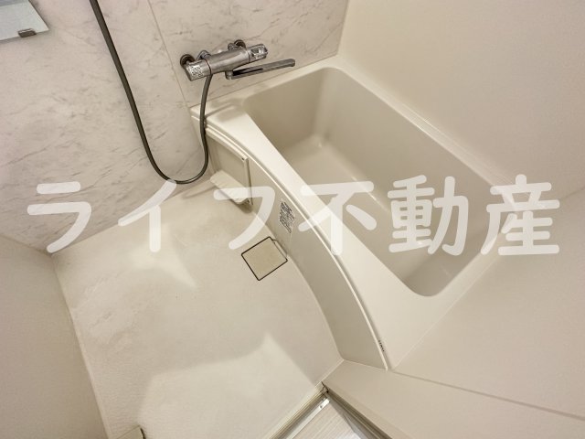 バス・シャワールーム　きれいなお風呂です