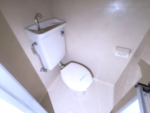 トイレ　トイレ