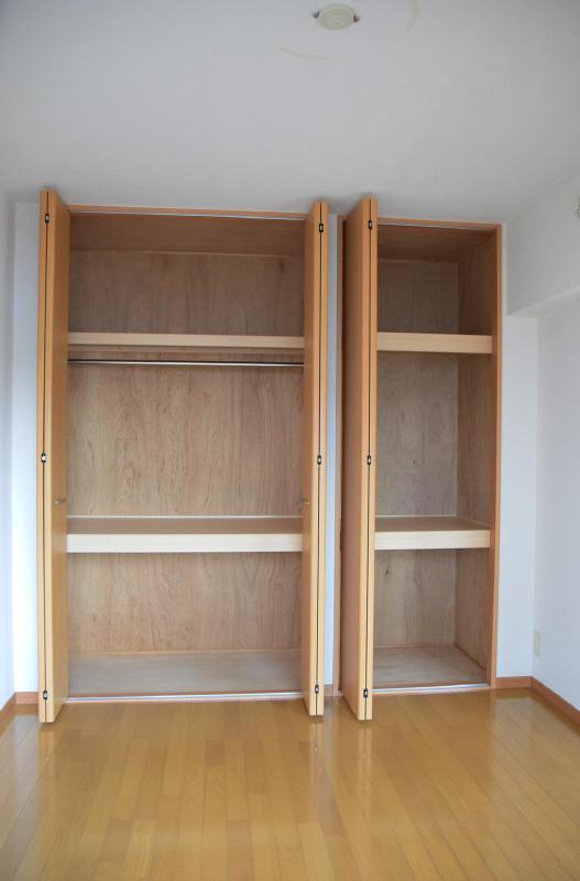 収納　クローゼット