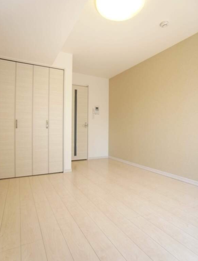 その他部屋・スペース　明るい色調の室内です