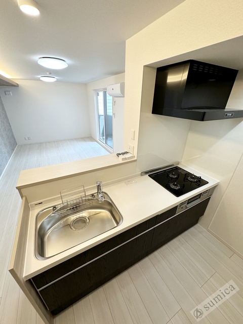 キッチン　３口システムキッチン・お料理もグレードアップ♪