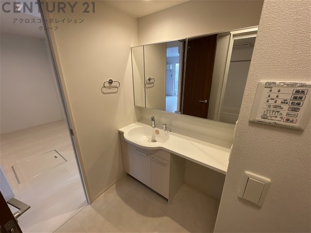 洗面設備　独立洗面化粧台付き☆